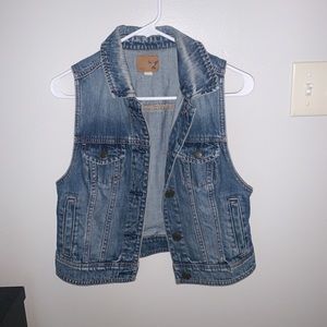American Eagle denim vest
